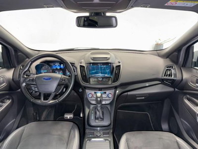 Ford Kuga 2.0 TDCI 150 CV S&S 4WD Powershift Titanium (13)