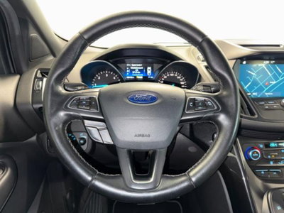 Ford Kuga 2.0 TDCI 150 CV S&S 4WD Powershift Titanium (14)
