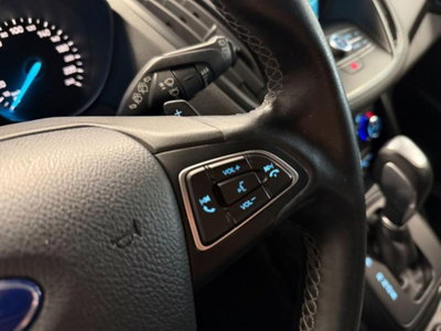 Ford Kuga 2.0 TDCI 150 CV S&S 4WD Powershift Titanium (15)