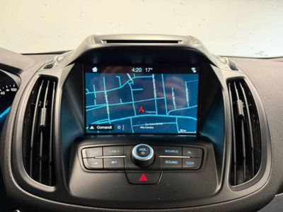 Ford Kuga 2.0 TDCI 150 CV S&S 4WD Powershift Titanium (18)