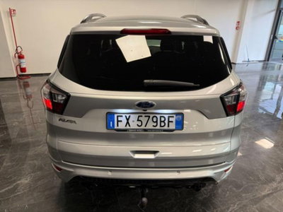 Ford Kuga 2.0 TDCI 150 CV S&S 4WD Powershift Titanium (6)