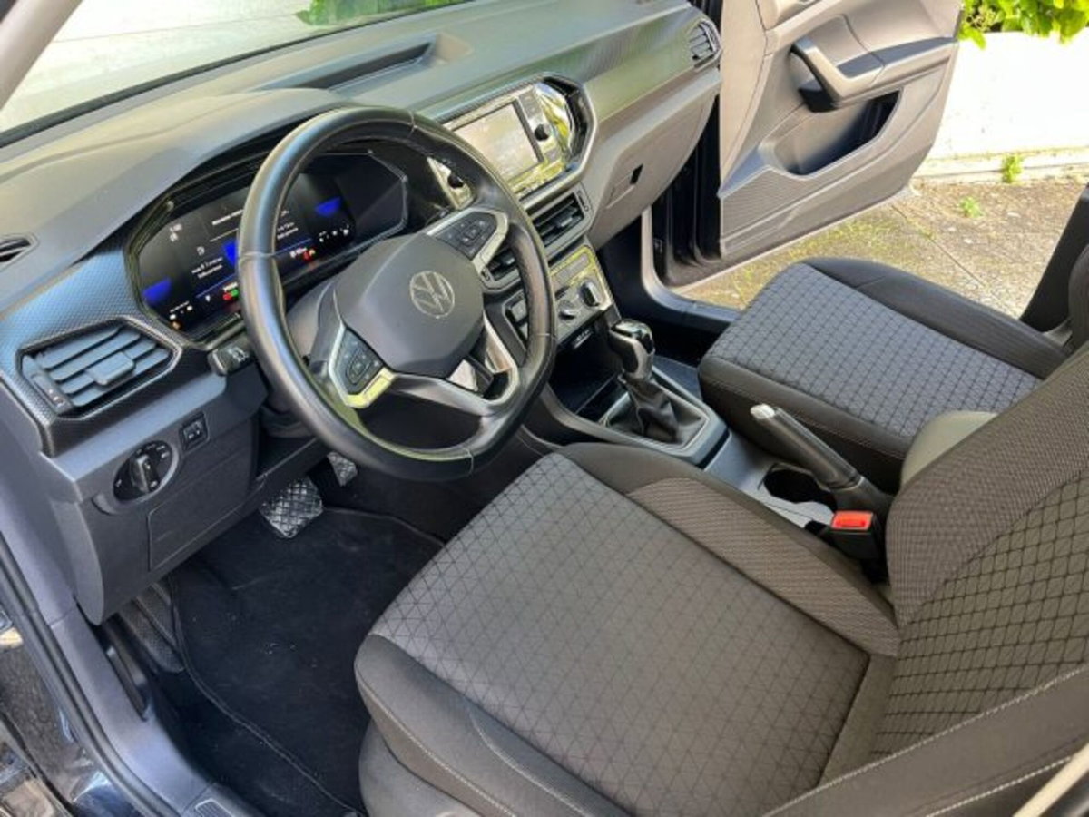 Volkswagen T-Cross 1.0 TSI 110 CV DSG Sport (16)