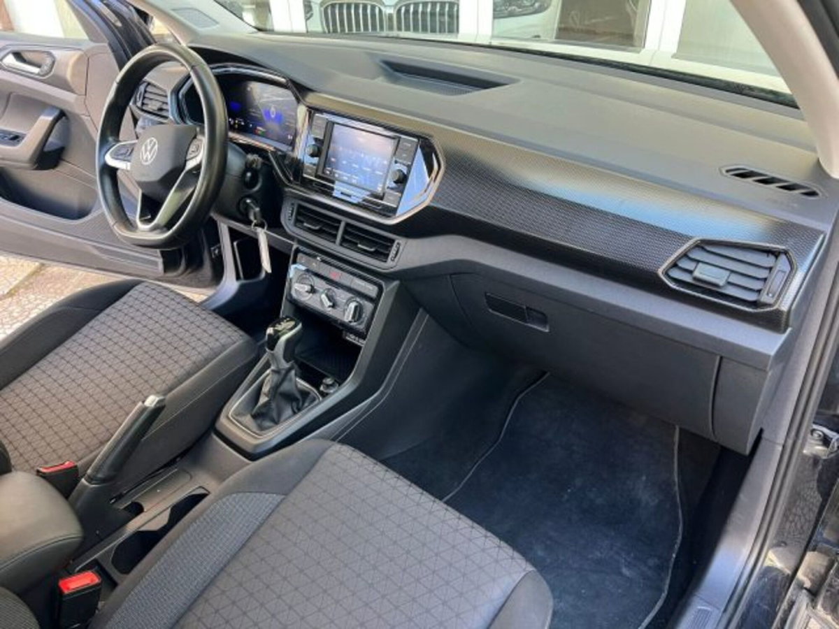 Volkswagen T-Cross 1.0 TSI 110 CV DSG Sport (17)