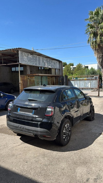 Fiat 600 1.2 Business 100cv (3)