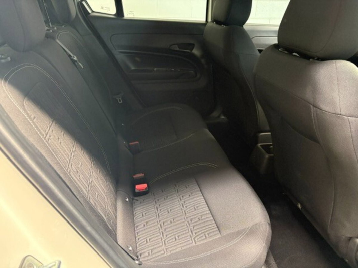 Fiat 600 1.2 Business 100cv (5)