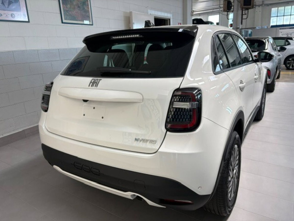Fiat 600 1.2 Business 100cv (6)