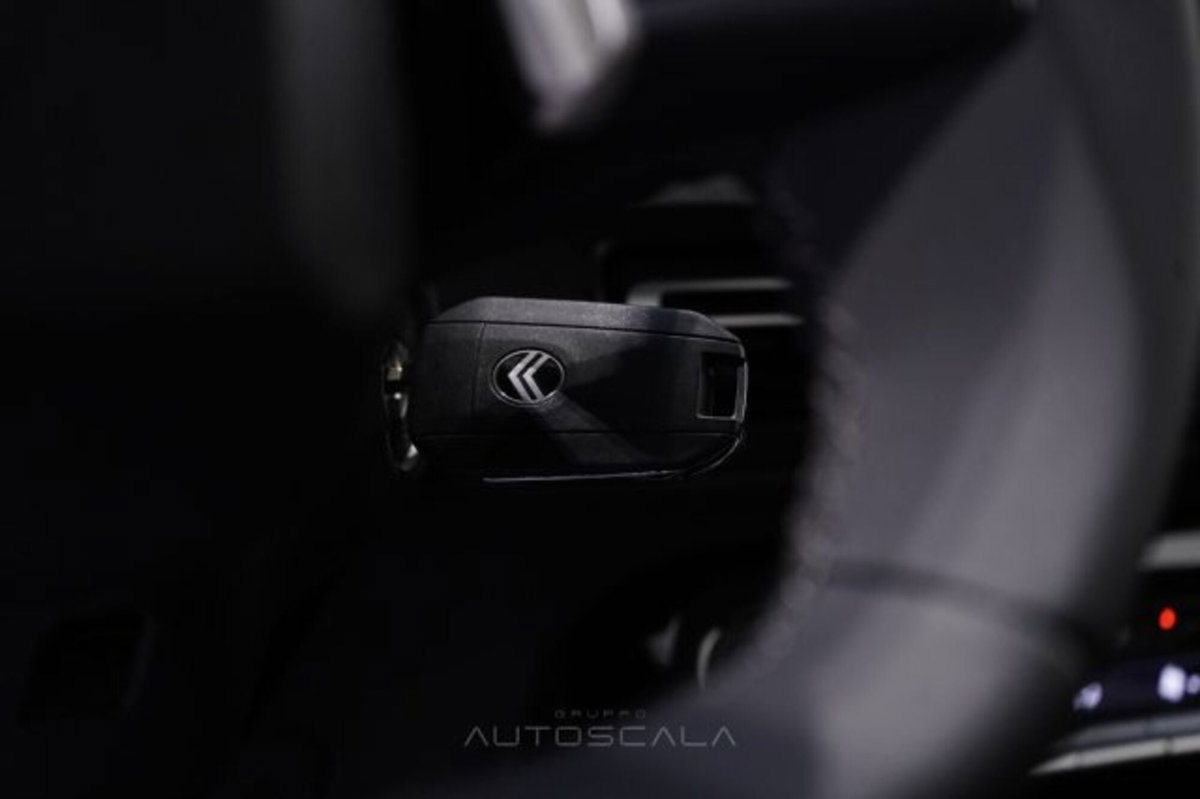 Citroen C3 1.2 puretech turbo Max 100cv s&s (16)