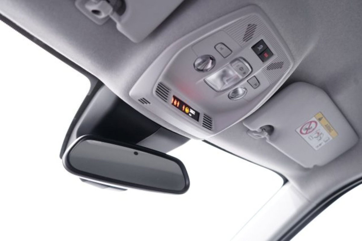 Citroen C3 1.2 puretech turbo Max 100cv s&s (18)