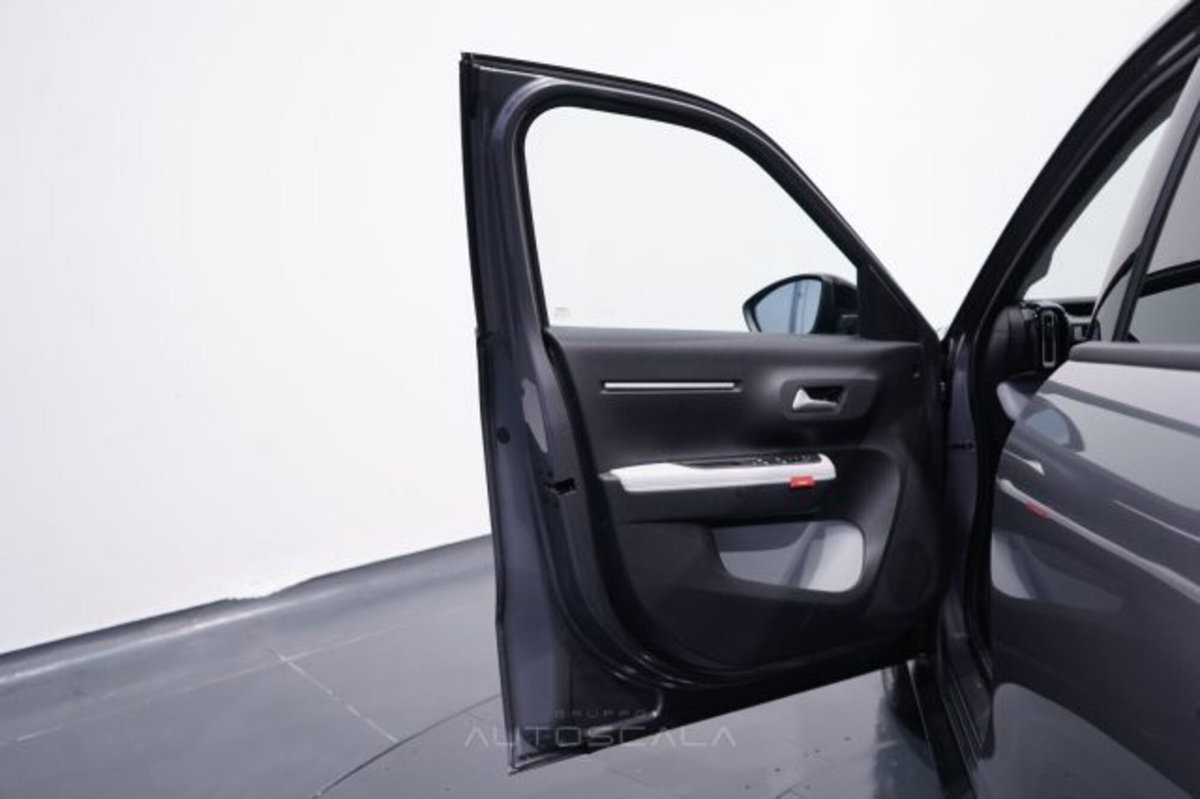 Citroen C3 1.2 puretech turbo Max 100cv s&s (9)