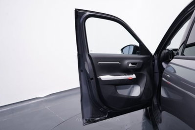 Citroen C3 1.2 puretech turbo Max 100cv s&s (9)
