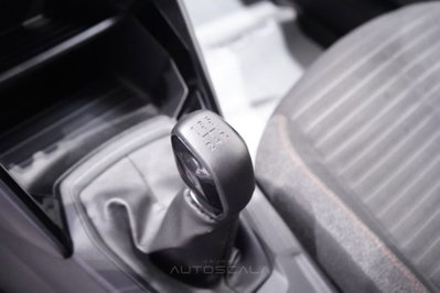 Peugeot 208 1.2 puretech Active s&s 75cv (16)