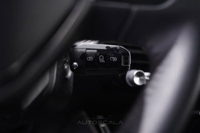Peugeot 208 1.2 puretech Active s&s 75cv (17)