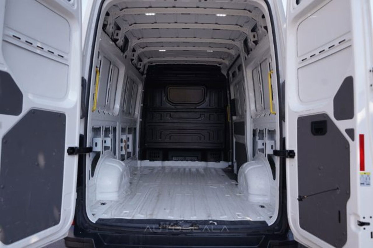 Volkswagen Veicoli Commerciali Crafter Furgone 30 2.0 TDI 140CV PM-TA Furgone Logistic (20)