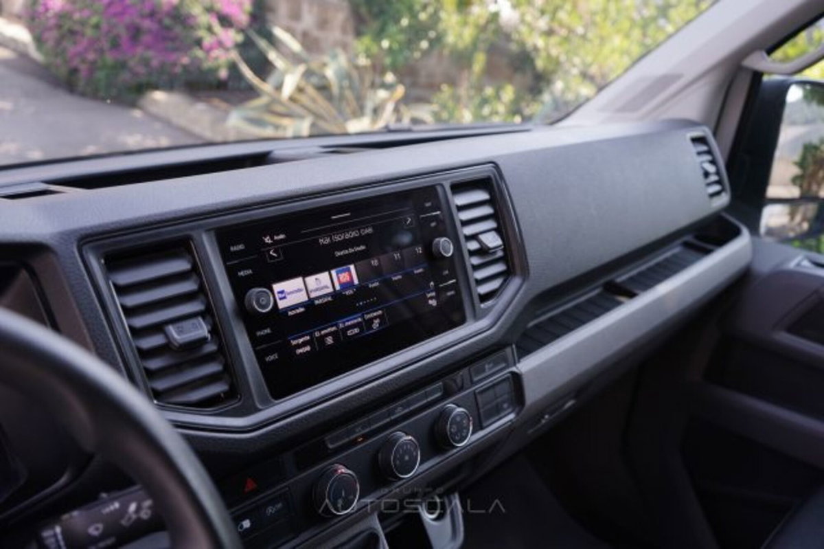 Volkswagen Veicoli Commerciali Crafter Furgone 30 2.0 TDI 140CV PM-TA Furgone Logistic (9)