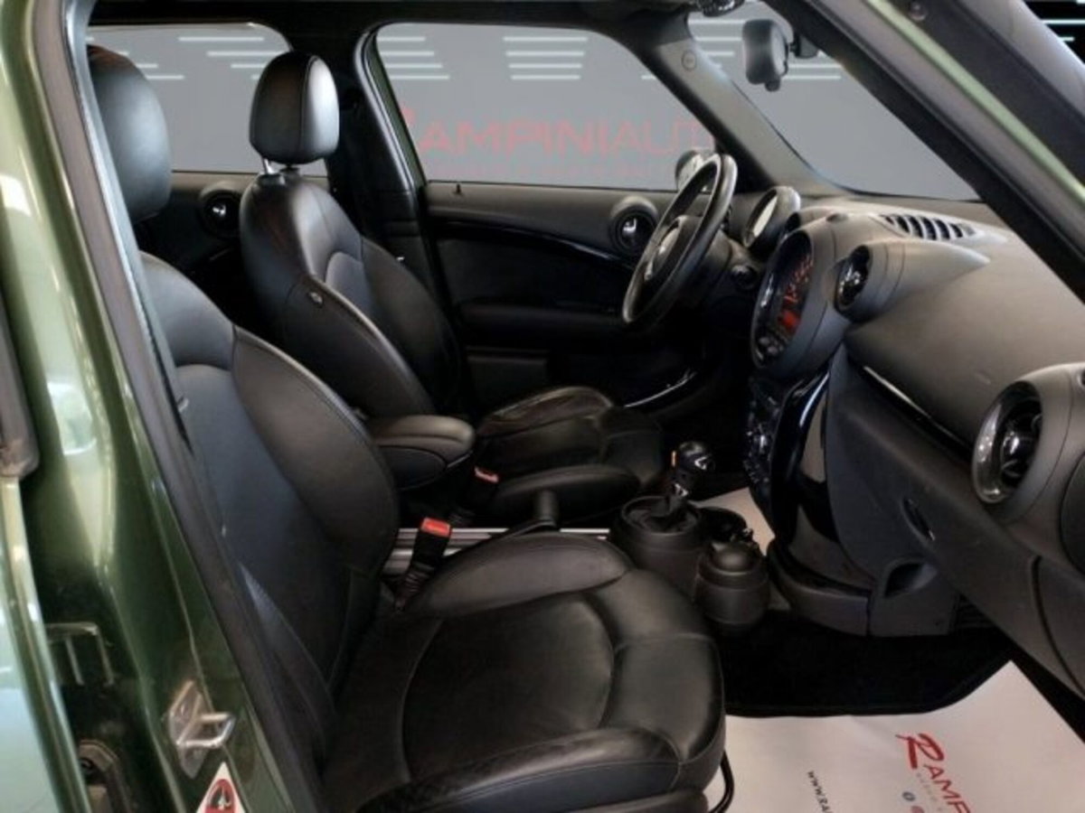 MINI Mini Countryman 2.0 Cooper D Countryman Automatica (18)