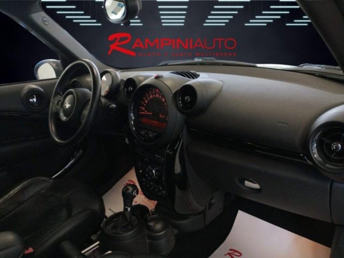 MINI Mini Countryman 2.0 Cooper D Countryman Automatica (19)