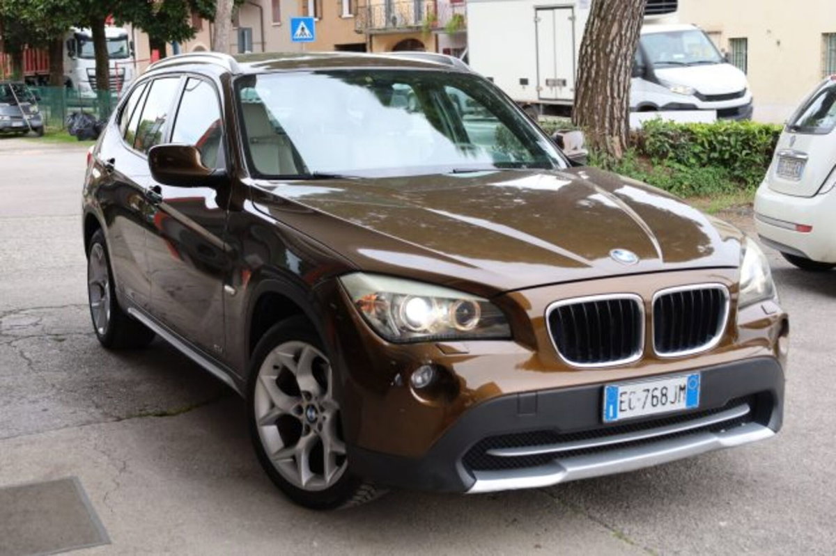BMW X1 xDrive20d Attiva (13)