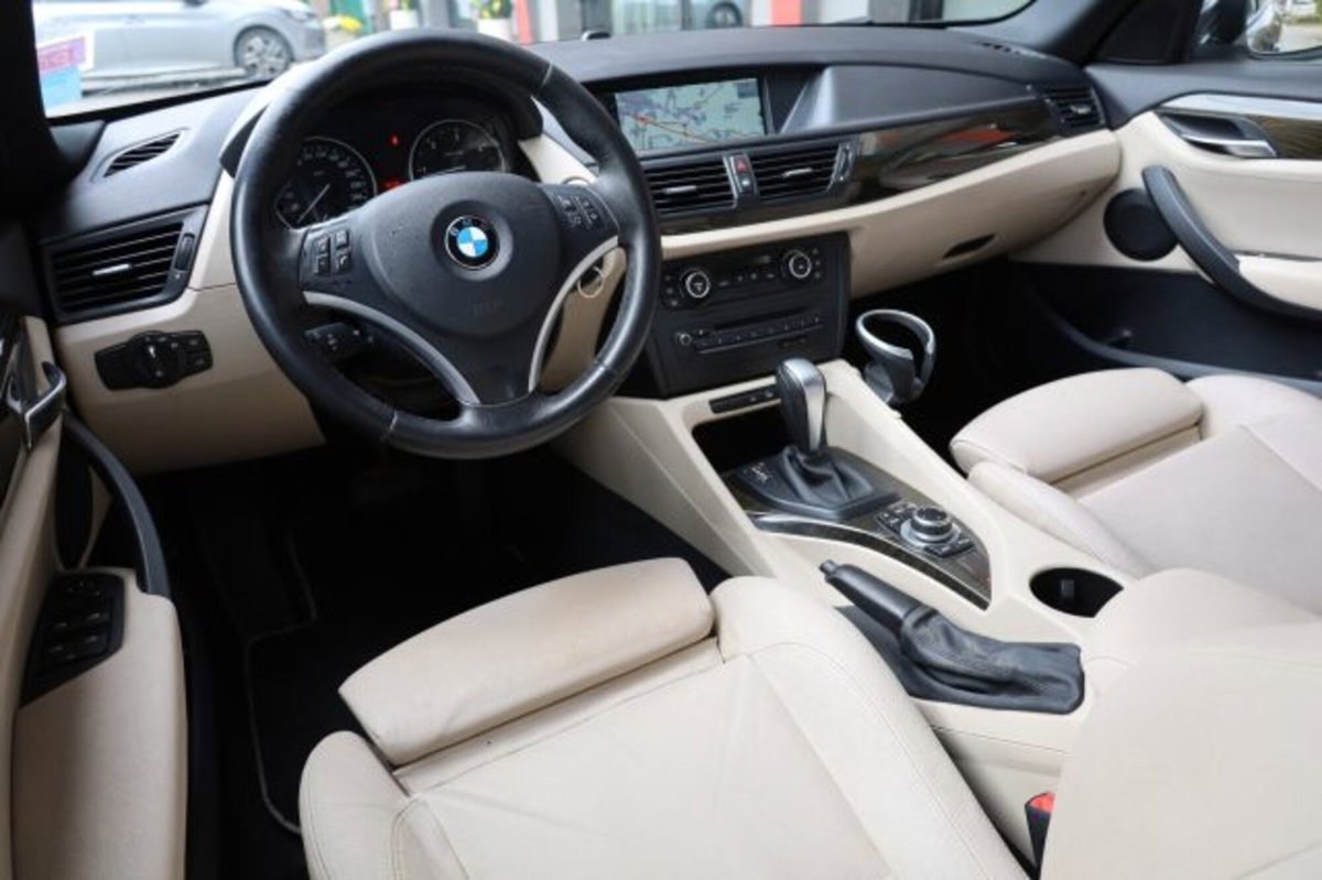 BMW X1 xDrive20d Attiva (18)