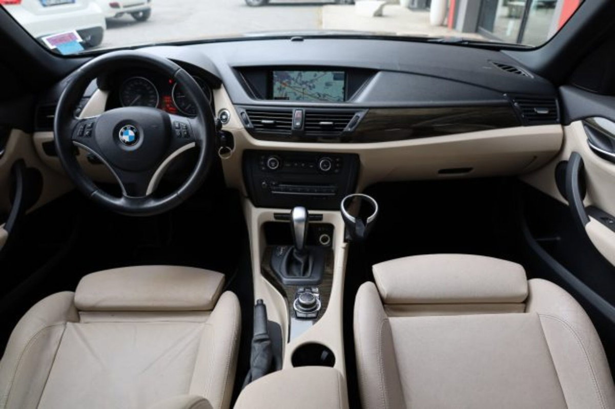 BMW X1 xDrive20d Attiva (19)