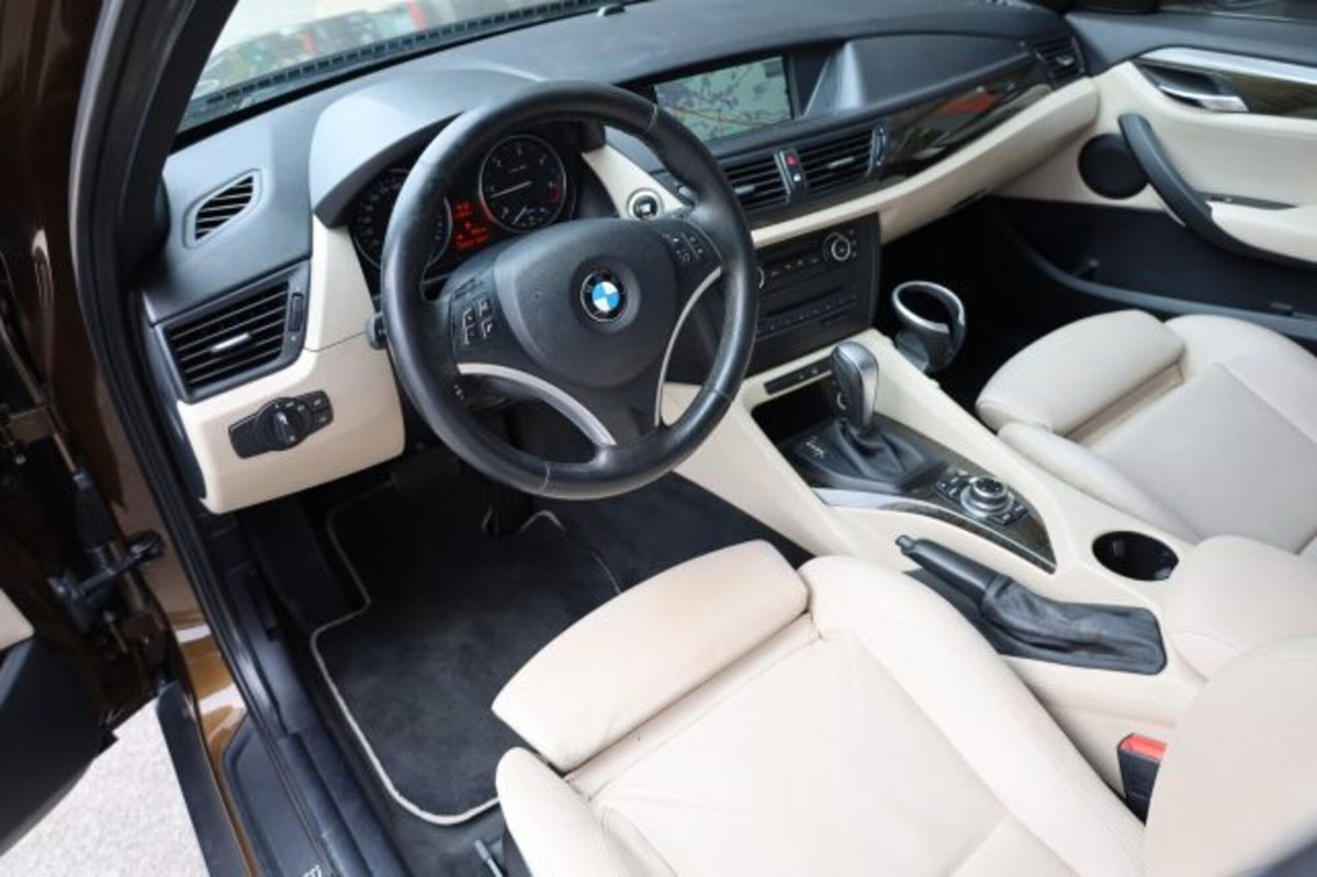 BMW X1 xDrive20d Attiva (3)