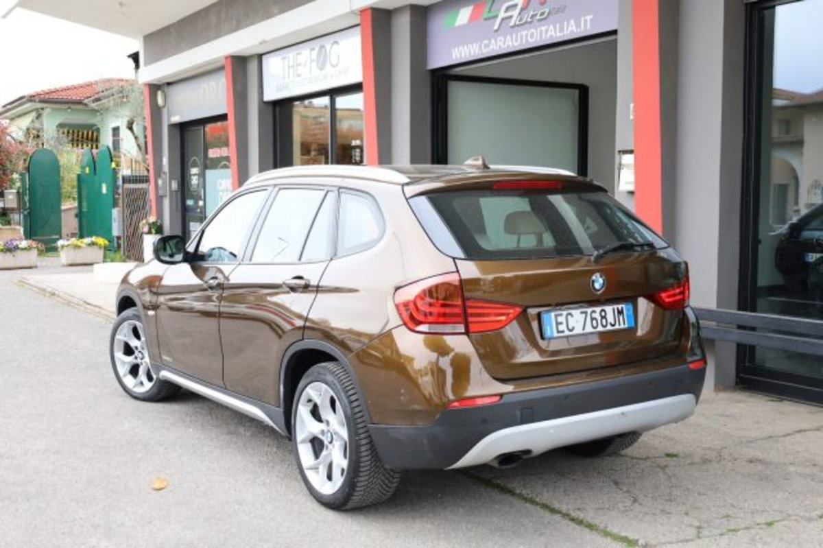 BMW X1 xDrive20d Attiva (8)