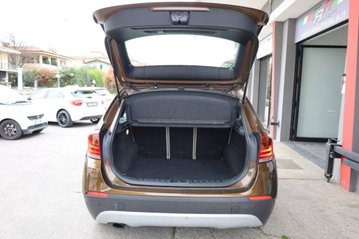 BMW X1 xDrive20d Attiva (9)