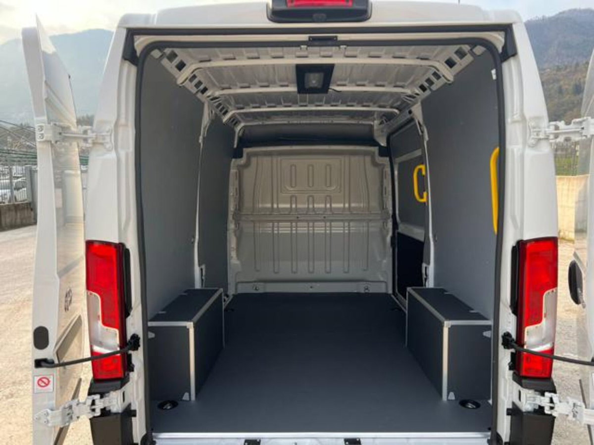 Fiat Ducato Furgone 35 2.2 Mjt 120CV PLM-SL-TM Furgone (14)
