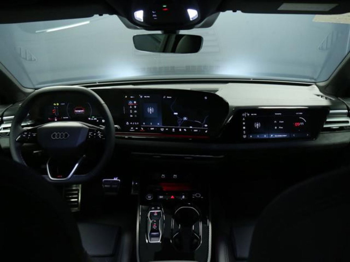 Audi A5 Avant 2.0 tfsi S line edition quattro 204cv s-tronic (12)