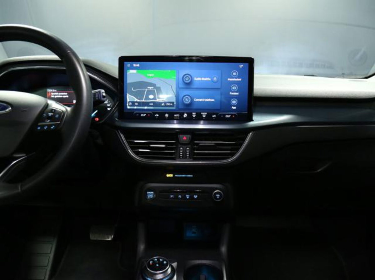 Ford Focus Station Wagon 1.5 EcoBlue 115 CV automatico SW Active Design (13)