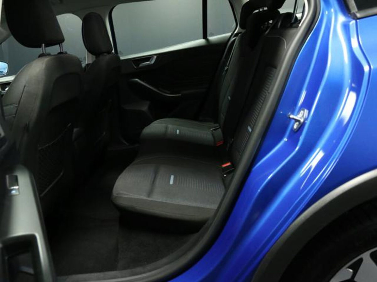 Ford Focus Station Wagon 1.5 EcoBlue 115 CV automatico SW Active Design (9)
