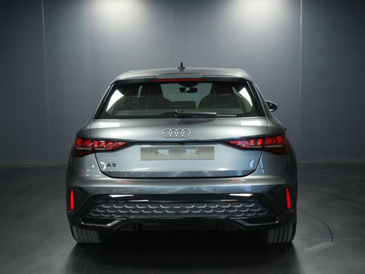 Audi A3 Sportback 35 TDI S tronic S line edition (5)