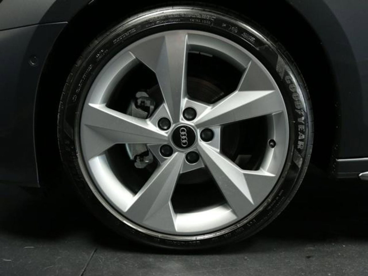Audi A3 Sportback 35 TDI S tronic S line edition (6)