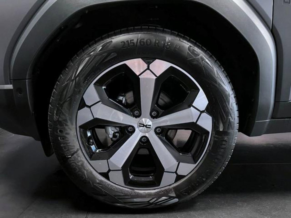 Dacia Duster 1.2 mild hybrid Journey 130cv (7)