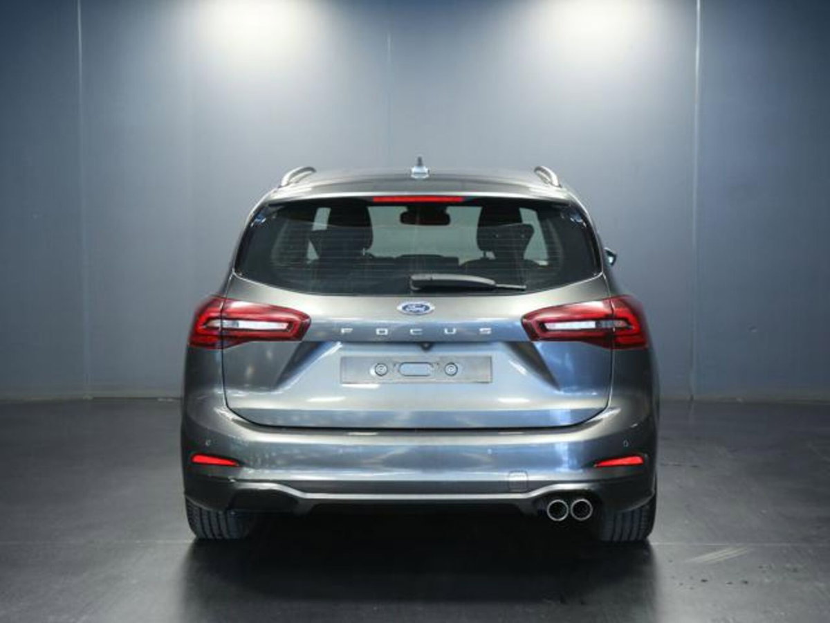Ford Focus Station Wagon 1.5 EcoBlue 115 CV automatico SW ST-Line Design (5)