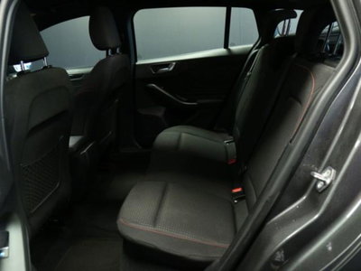 Ford Focus Station Wagon 1.5 EcoBlue 115 CV automatico SW ST-Line Design (9)