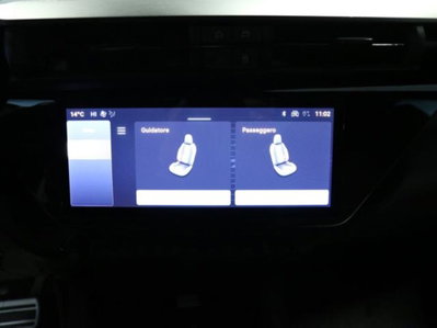 Alfa Romeo Junior 1.2 ibrida Q4 Ti 145cv edct6 (14)