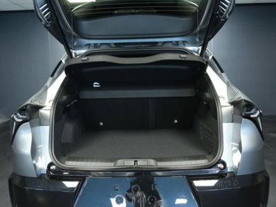 Alfa Romeo Junior 1.2 ibrida Q4 Ti 145cv edct6 (9)