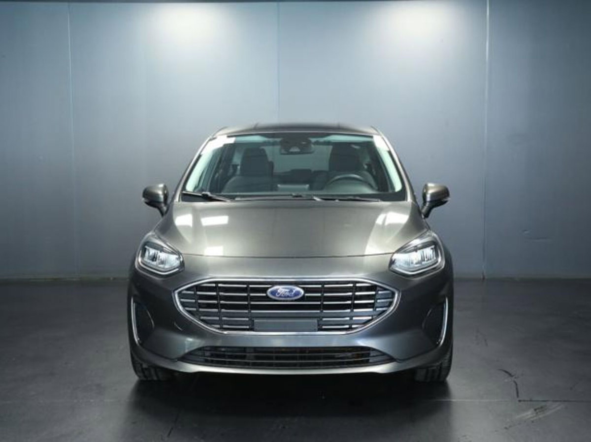 Ford Fiesta 1.1 75 CV 5 porte Titanium (8)
