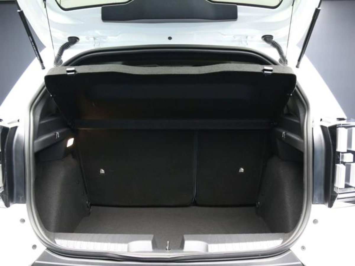 Fiat Grande Panda 1.2 hybrid La Prima 110cv edct (8)