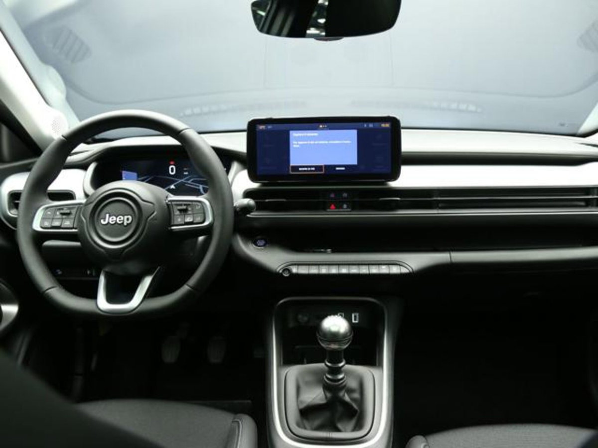 Jeep Avenger 1.2 turbo Summit fwd 100cv (13)