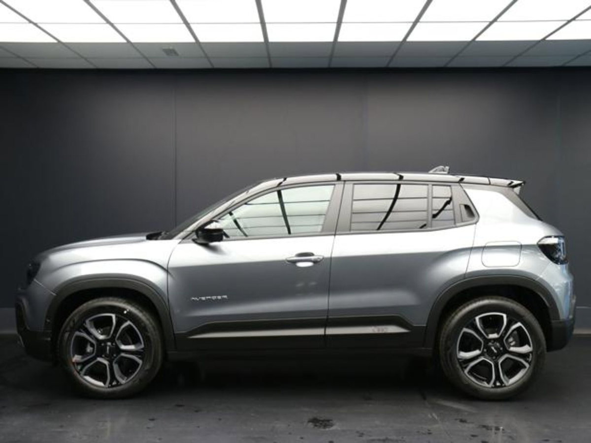 Jeep Avenger 1.2 turbo Summit fwd 100cv (7)