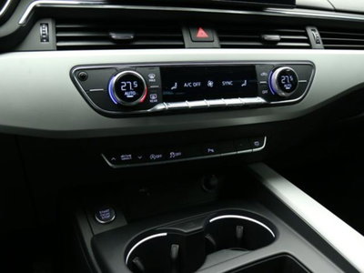 Audi A4 Avant 30 TDI/136 CV S tronic Business Advanced (13)