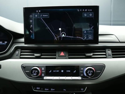 Audi A4 Avant 30 TDI/136 CV S tronic Business Advanced (14)