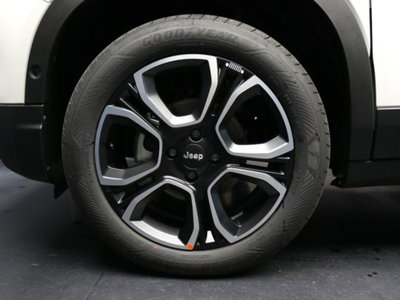 Jeep Avenger 1.2 turbo Summit fwd 100cv (4)
