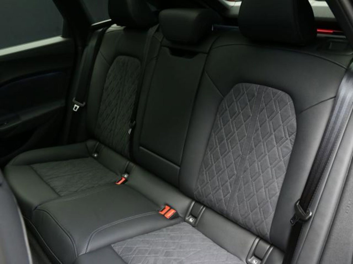Audi A5 Avant 2.0 tfsi S line edition quattro 204cv s-tronic (8)