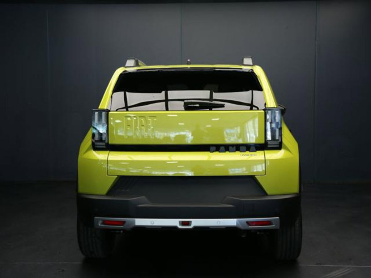 Fiat Grande Panda 1.2 hybrid La Prima 110cv edct (5)