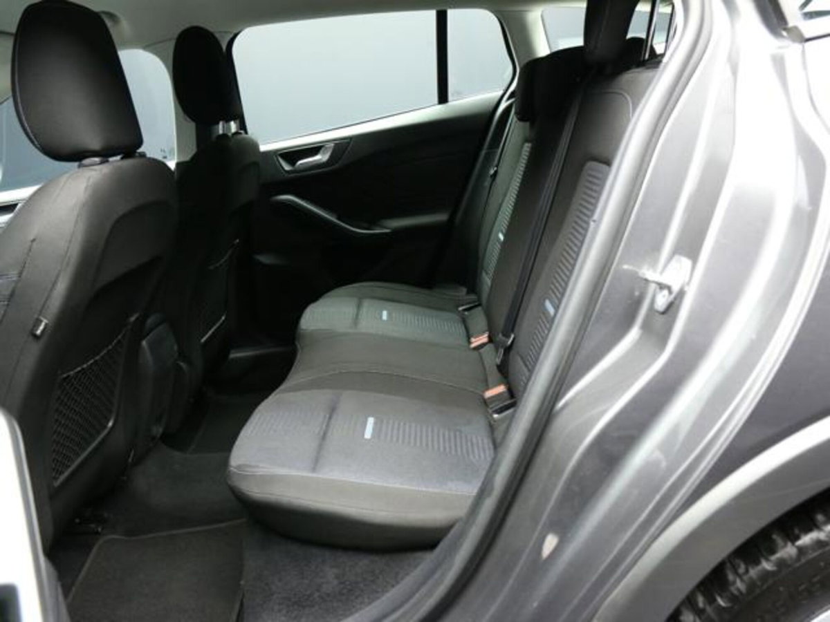 Ford Focus Station Wagon 1.5 EcoBlue 115 CV automatico SW Active Design (9)