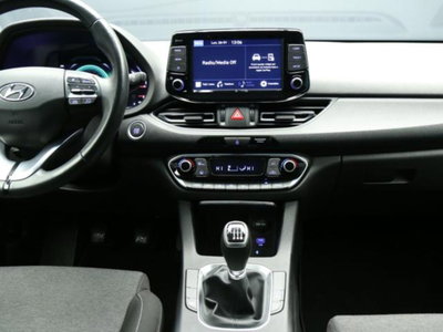 Hyundai i30 Fastback 1.0 T-GDI iMT 48V Prime (13)