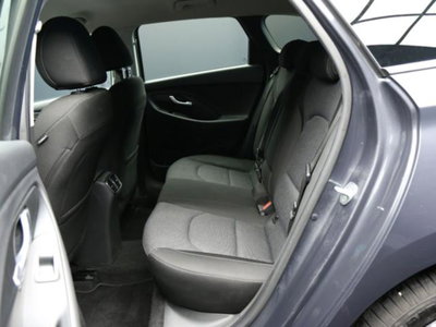 Hyundai i30 Fastback 1.0 T-GDI iMT 48V Prime (8)