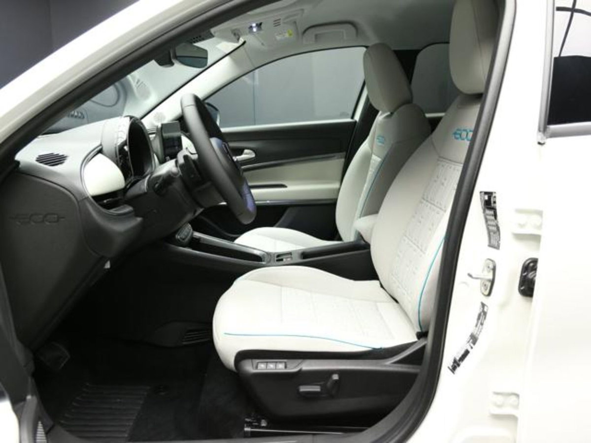 Fiat 600 1.2 hybrid La Prima II 145cv auto (9)